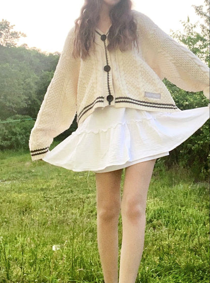 Taylor Folklore Sliver Stars Embroidery Cream Cardigan